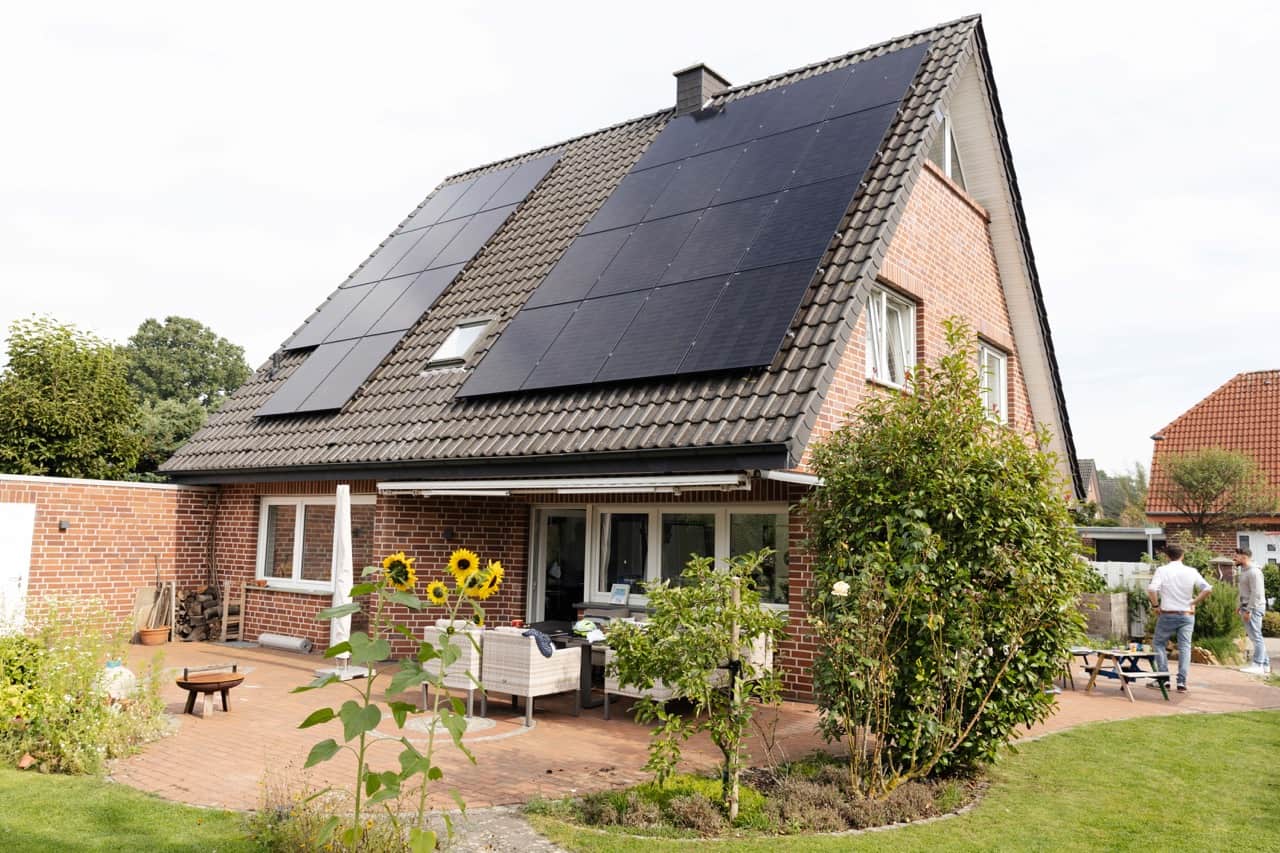 Einfamilienhaus mit moderner PV-Anlage